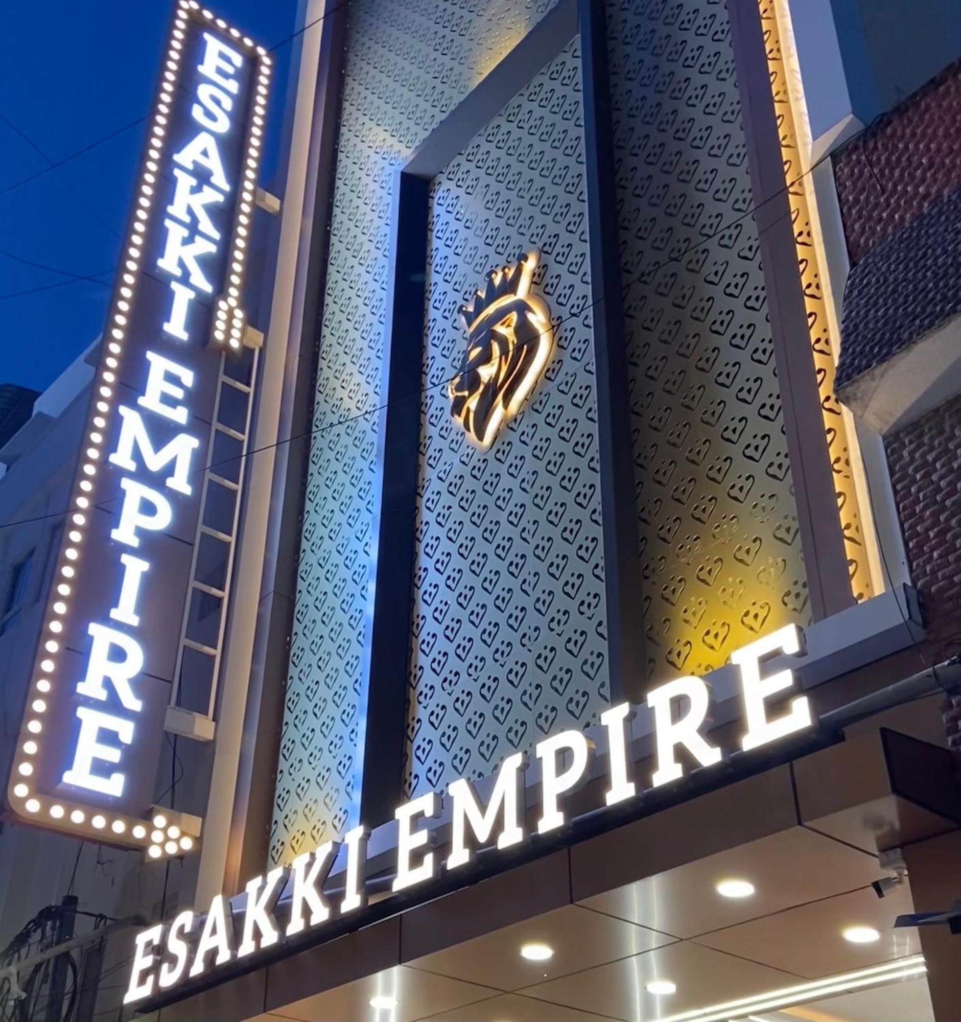 Esakki Empire Hotel Madras Buitenkant foto